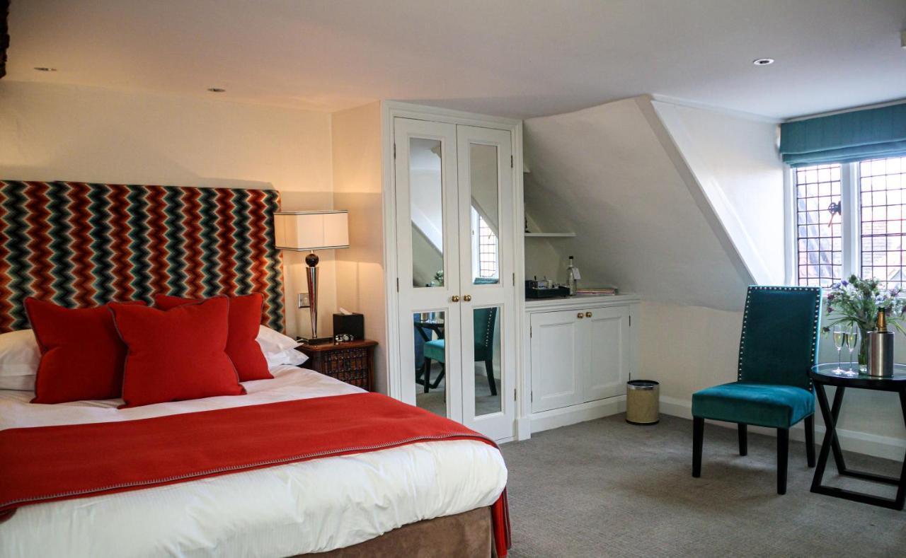 Langshott Manor - Luxury Hotel Gatwick Horley Dış mekan fotoğraf